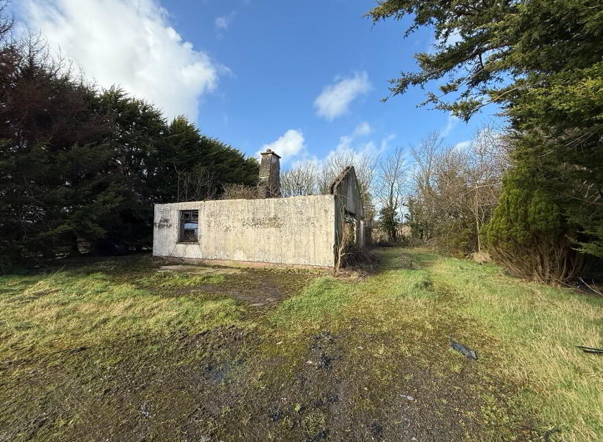 Former Bungalow Residence, Dromore, Stranooden