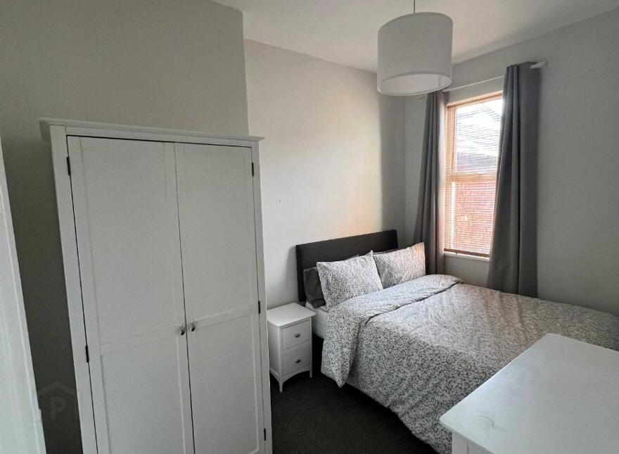 31 Delaware Street, Belfast, BT6 8ET