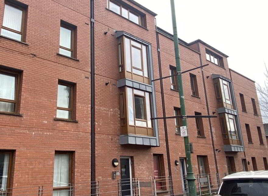 Apt 19, 114 Templemore Avenue, Belfast, BT5 4FX photo