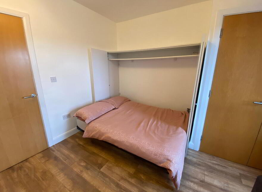 Apt 19, 114 Templemore Avenue, Belfast, BT5 4FX