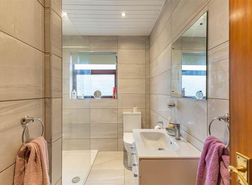 18 Fernmore Road, Bangor, BT19 6DY
