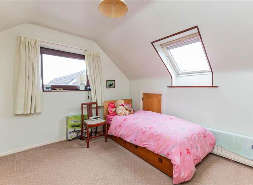18 Fernmore Road, Bangor, BT19 6DY