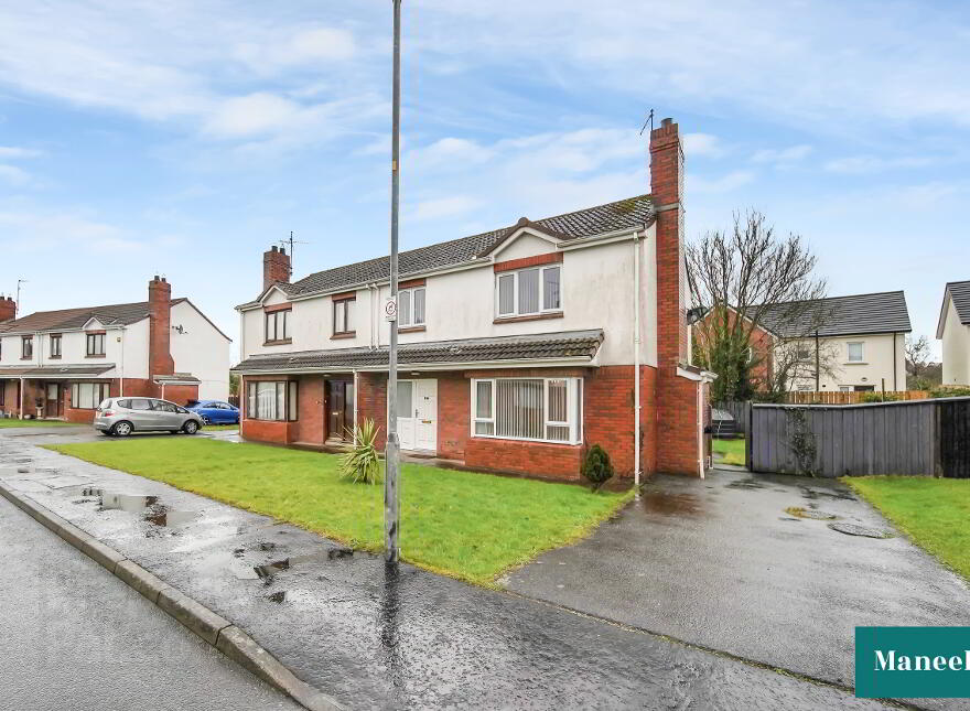 27 Foxborough, Dungannon, BT70 1FB photo