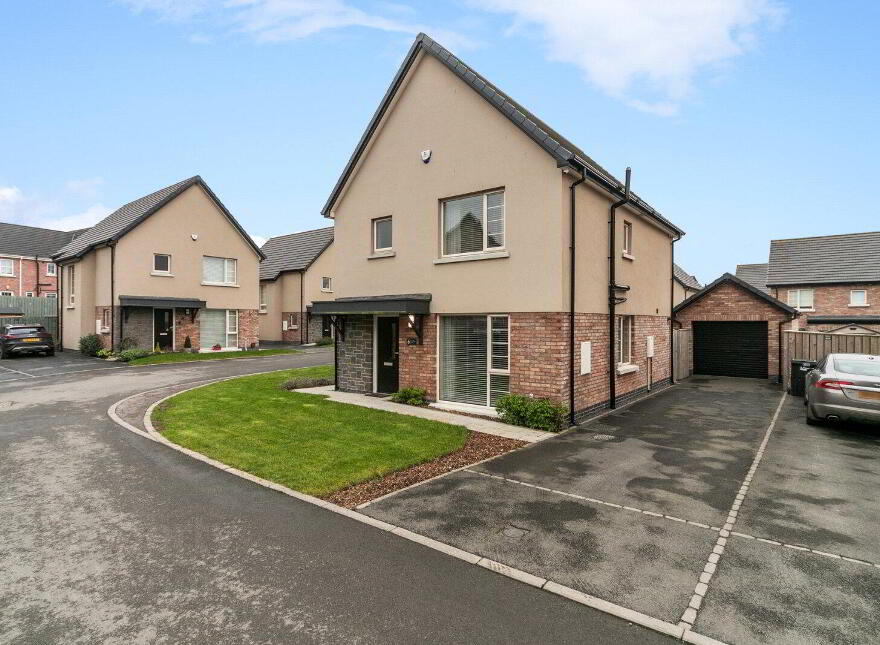 6 Woodbrook Grove, Lisburn, BT28 0AA photo