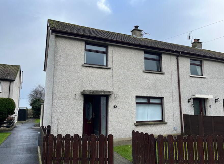 8 Alexander Park, Newtownards, BT22 2AQ photo