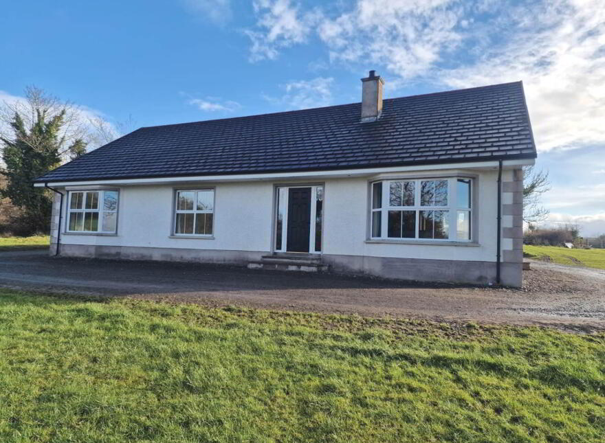 49 Tanyard Lane, Brookeborough, Enniskillen, BT94 4DF photo