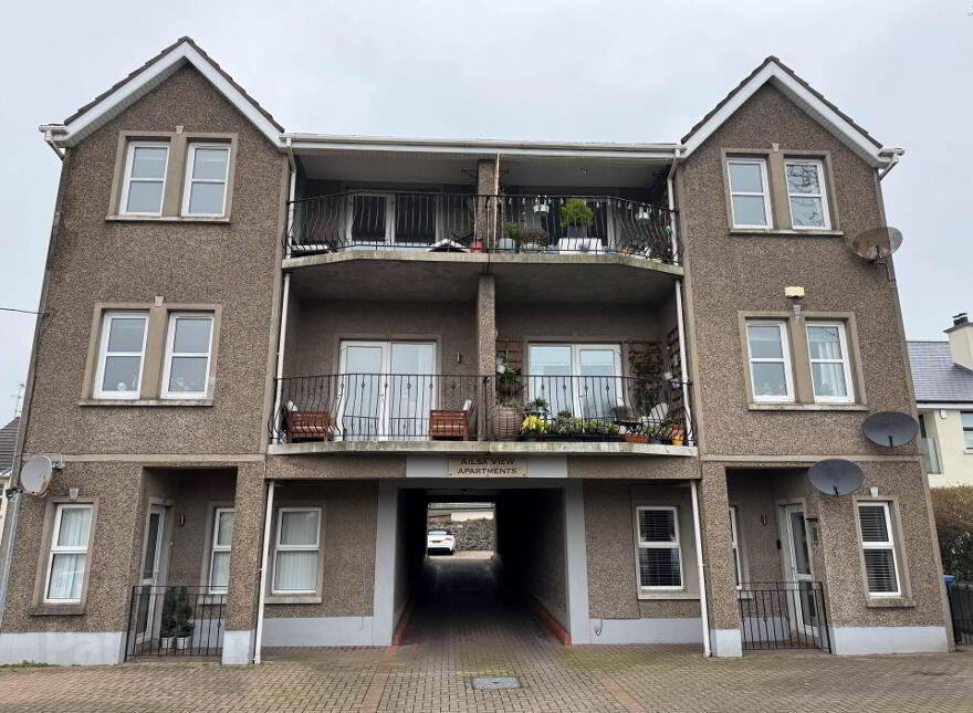 Apt 4, Ailsa View, Glenarm Road, Larne, BT40 1DZ photo