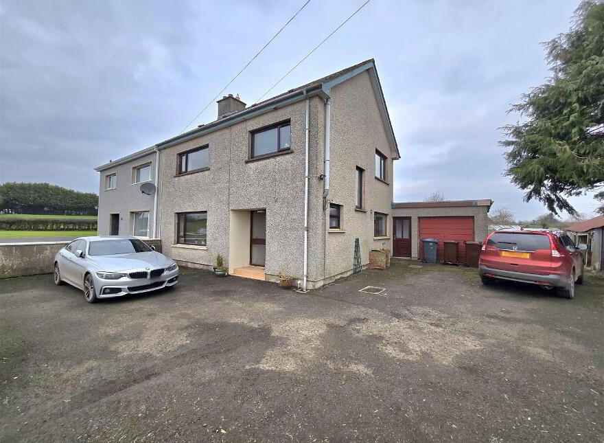 92 Whitesides Road, Antrim, BT41 3DR photo