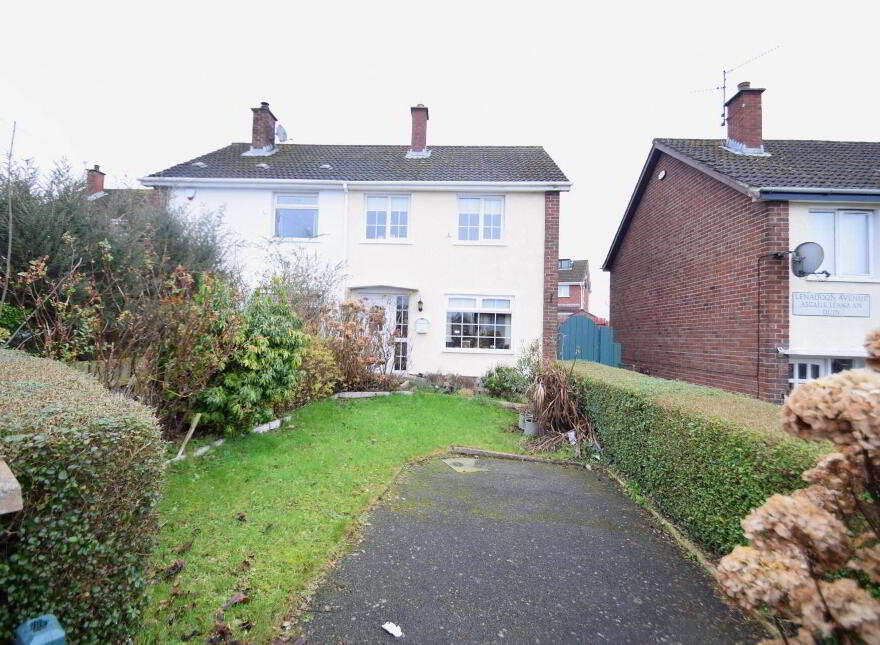 110 Lenadoon Avenue, Belfast, BT11 9HE photo