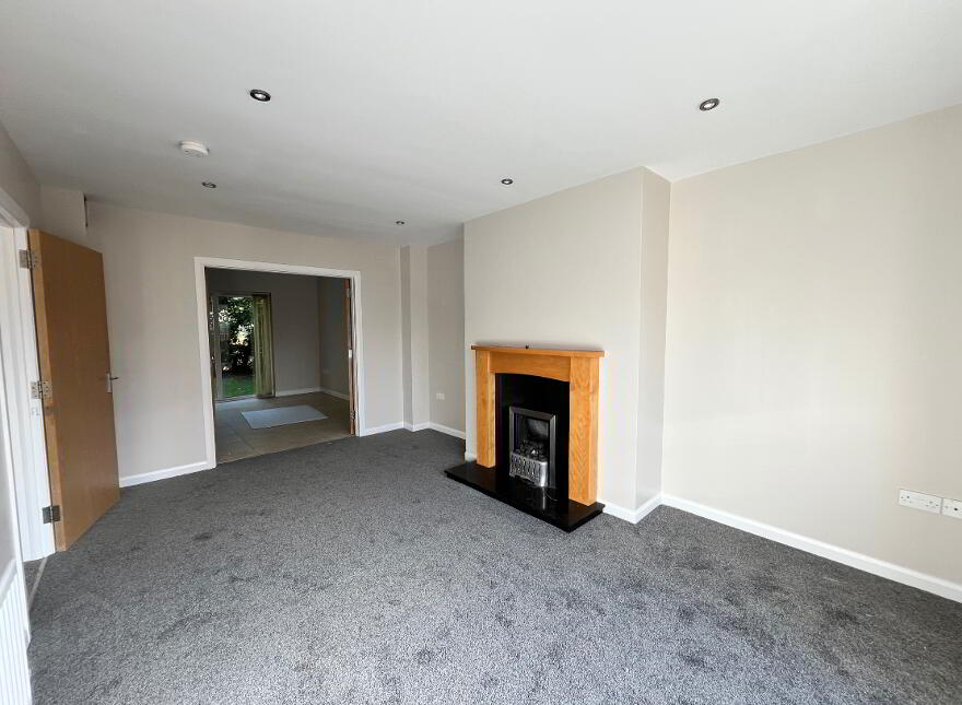 9 Church Close, Dundonald, Belfast, BT16 2LD