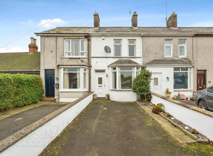 63 Hillhall Road, Lisburn, BT27 5BX photo