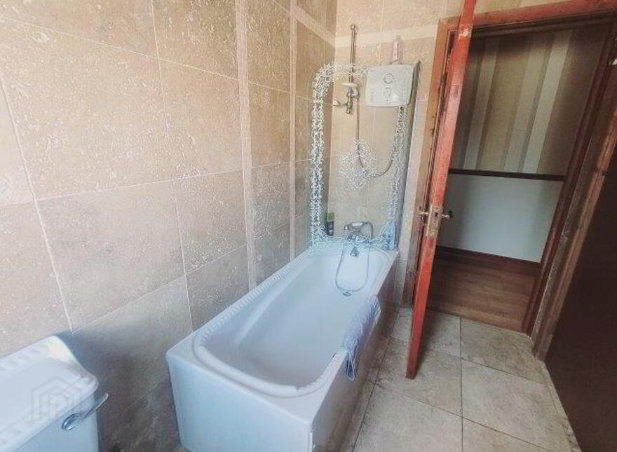 Ellesmere Avenue, Bundoran, F94FV12