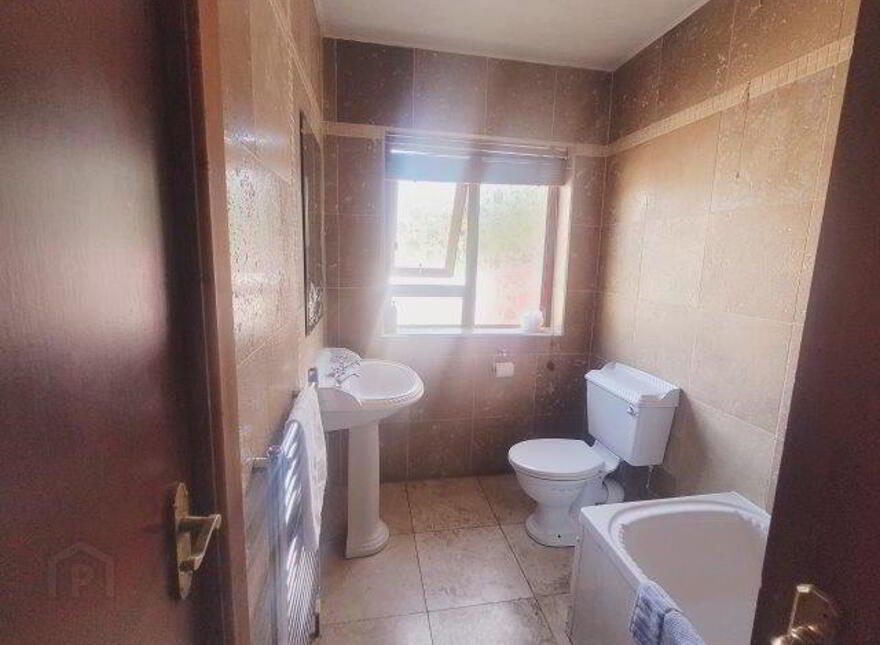 Ellesmere Avenue, Bundoran, F94FV12