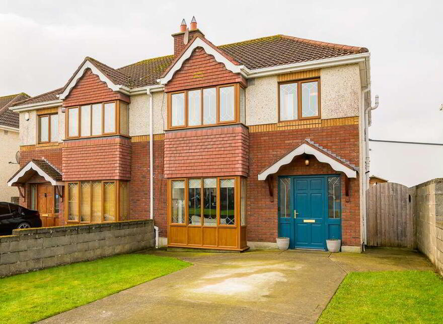 65 Chestnut Grove, Beaufort Place, Navan Meath, C15R2TT photo