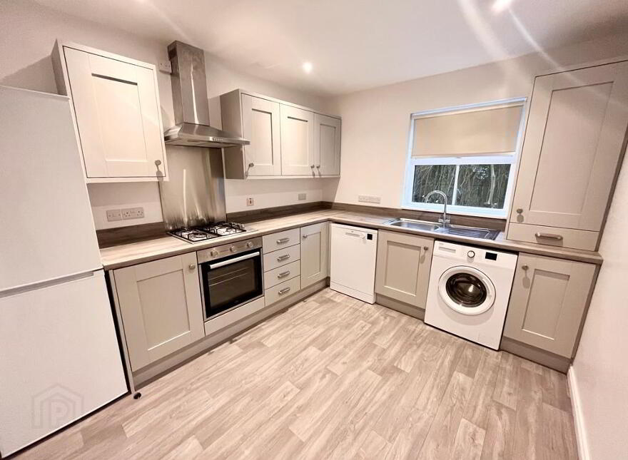 9 Ardara Mews, Dundonald, BT16 2BF