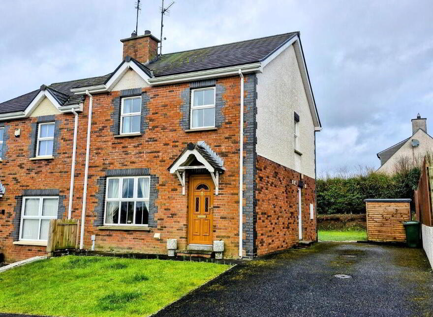 18 Sprucehill, Irvinestown, BT94 1DN photo