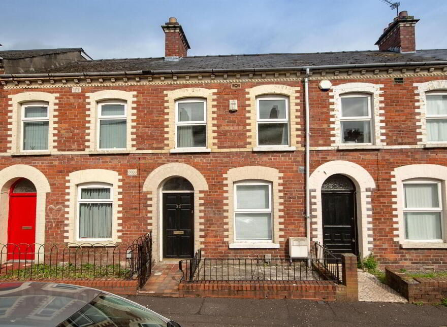 32 Cairo St, Belfast, BT7 1QS photo