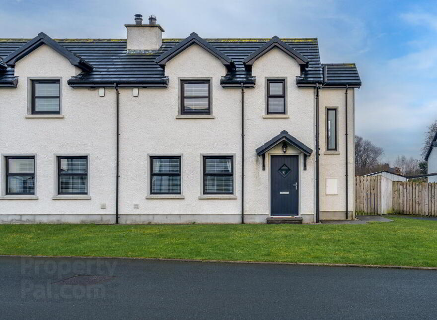 19a Cluny Gardens, Clady, Strabane, BT82 9RL photo