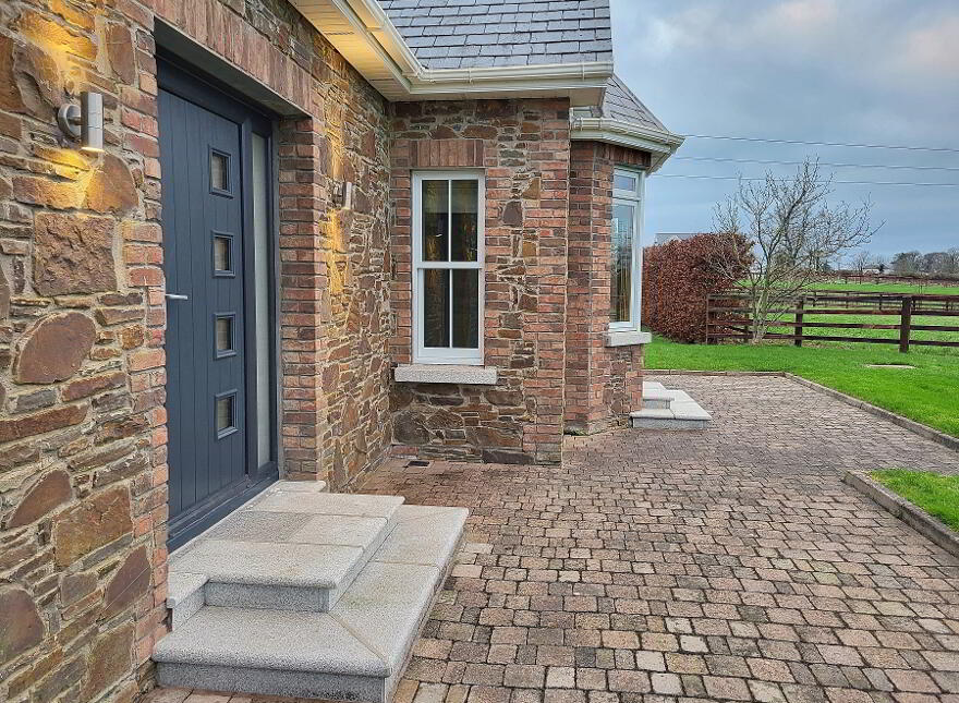 Blackberry Lodge, Newtown, Rathasker Road, Naas, W91E1XE