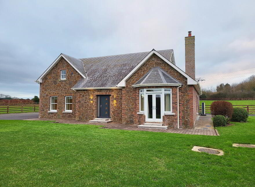 Blackberry Lodge, Newtown, Rathasker Road, Naas, W91E1XE