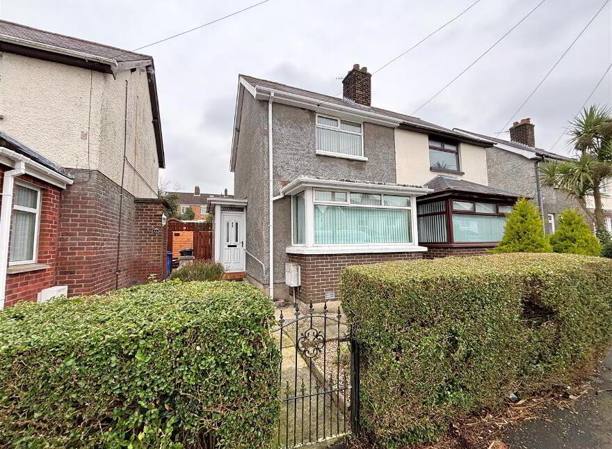 46 Joanmount Park, Belfast, BT14 6PF photo