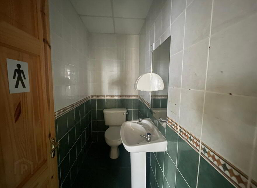 Riverside House, Main Street, Castlerea, F45TW26