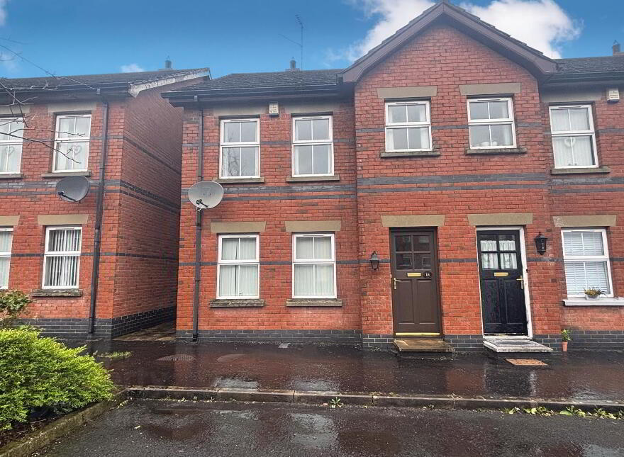 18 Montague Manor, Ballymena, BT42 2DP photo