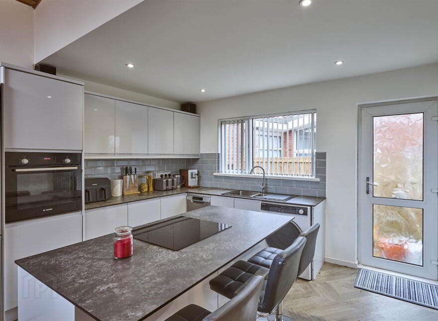 16 Rannoch Road, Holywood, BT18 0NA