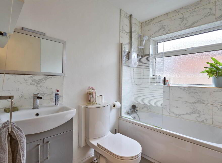 16 Rannoch Road, Holywood, BT18 0NA
