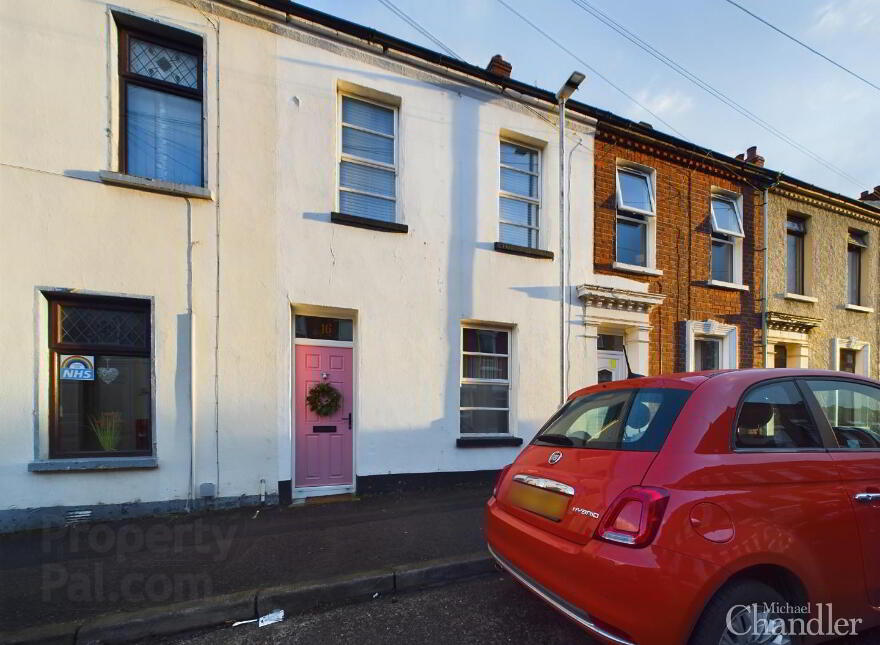 16 Castlereagh Place, Belfast, BT5 4NN photo