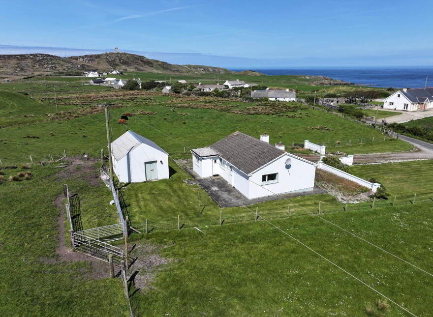 Radharc Inis Dha Thul, Ballyhillion, Malin, F93E7F4 photo