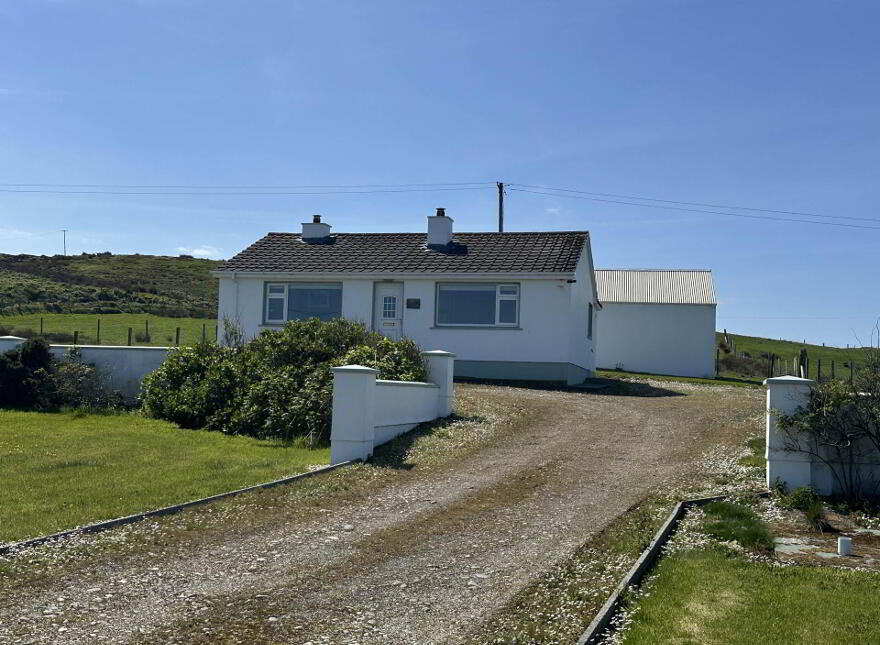Radharc Inis Dha Thul, Ballyhillion, Malin, F93E7F4