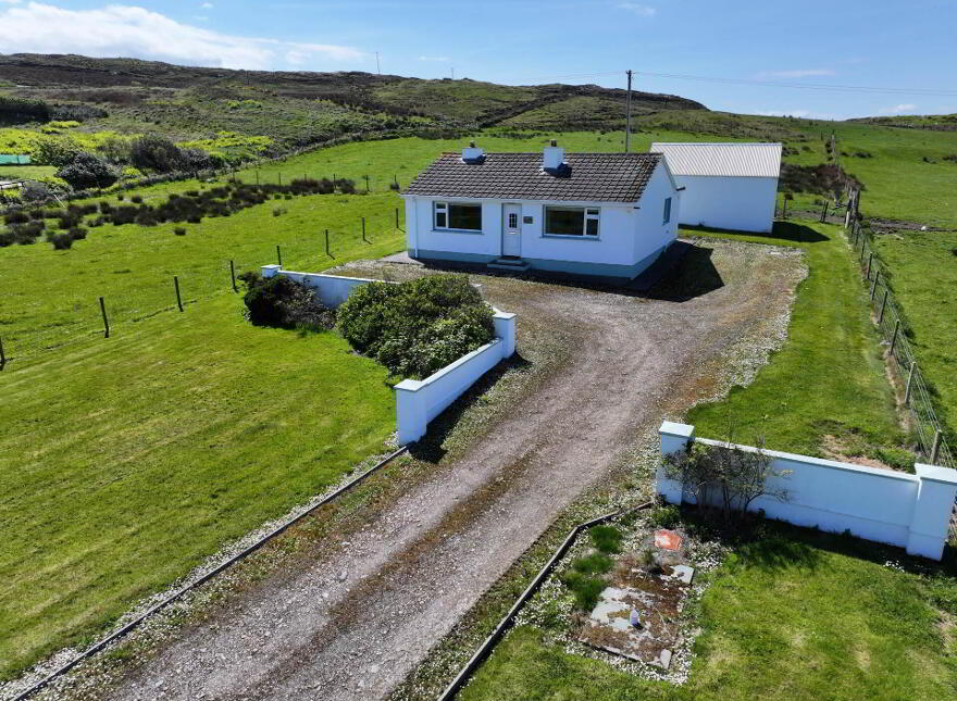 Radharc Inis Dha Thul, Ballyhillion, Malin, F93E7F4