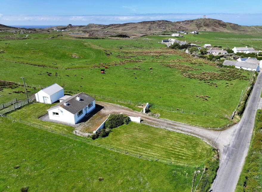 Radharc Inis Dha Thul, Ballyhillion, Malin, F93E7F4