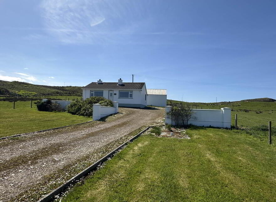 Radharc Inis Dha Thul, Ballyhillion, Malin, F93E7F4