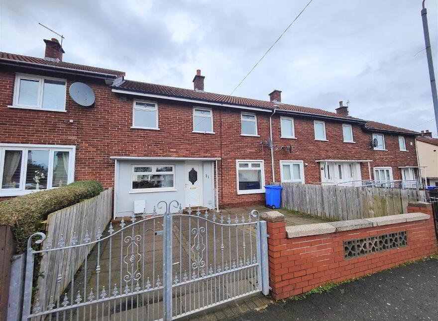 21 Waveney Park, Belfast, BT15 4FS photo