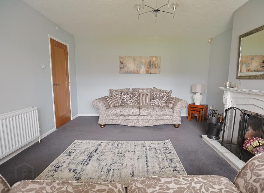 70 Oak Grange, Waringstown, Craigavon, BT66 7SU