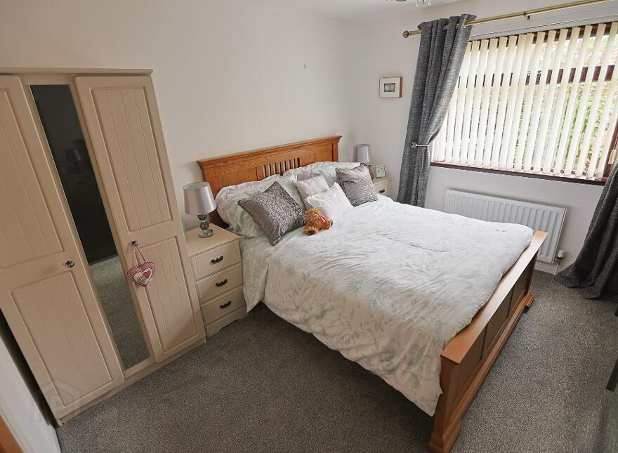 70 Oak Grange, Waringstown, Craigavon, BT66 7SU