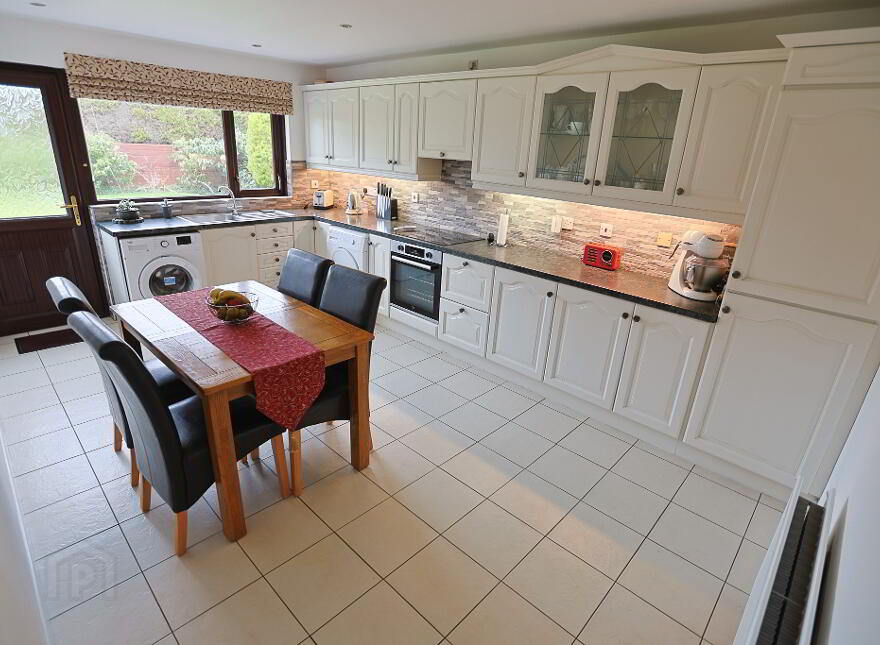 70 Oak Grange, Waringstown, Craigavon, BT66 7SU