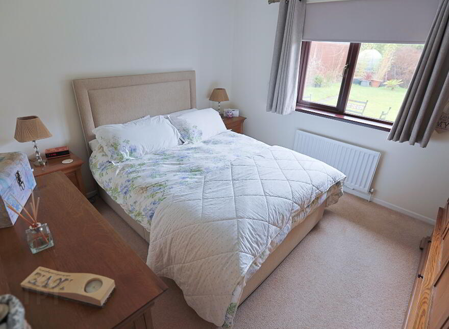 70 Oak Grange, Waringstown, Craigavon, BT66 7SU
