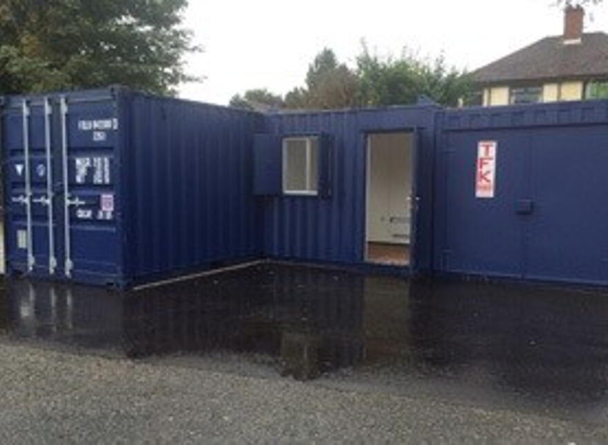 Unit 9 & Storage Units, 171 Moira Road, Lisburn, BT28 1RW photo