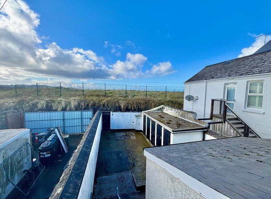 Apt 3, 52 Eglinton Street, Portrush, BT56 8DY