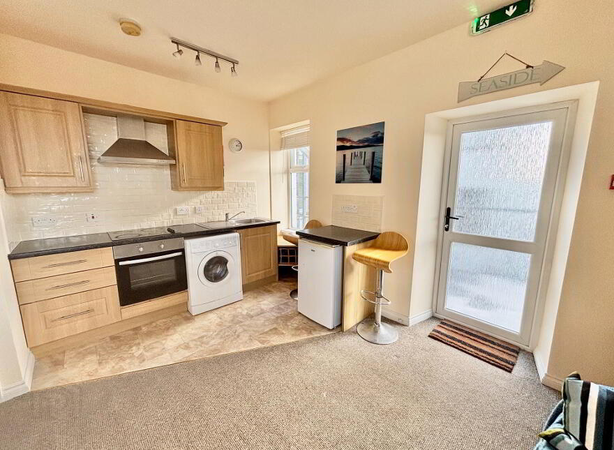 Apt 3, 52 Eglinton Street, Portrush, BT56 8DY