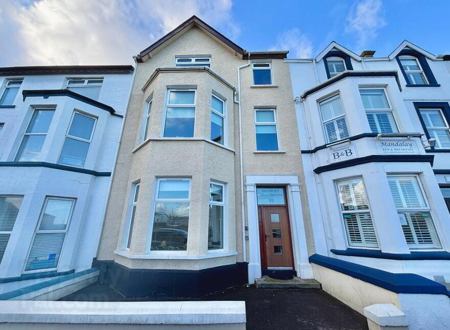 Apt 3, 52 Eglinton Street, Portrush, BT56 8DY photo