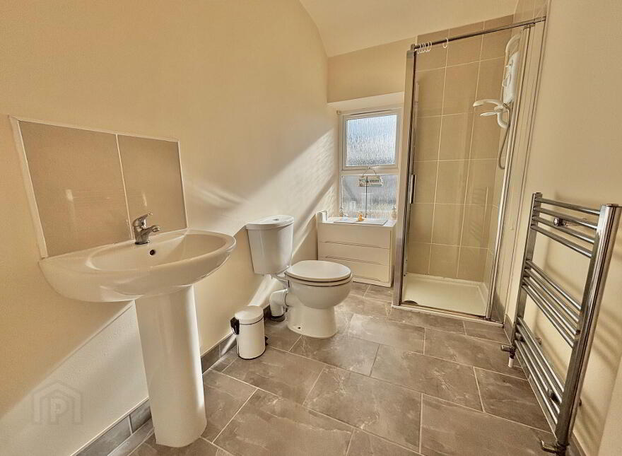 Apt 3, 52 Eglinton Street, Portrush, BT56 8DY