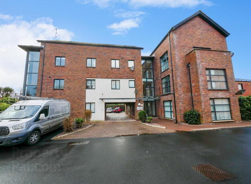 Apt 1 Carolan Place, 45 Rossmore Drive, Ormeau Road, Belfast, BT7 3LA photo