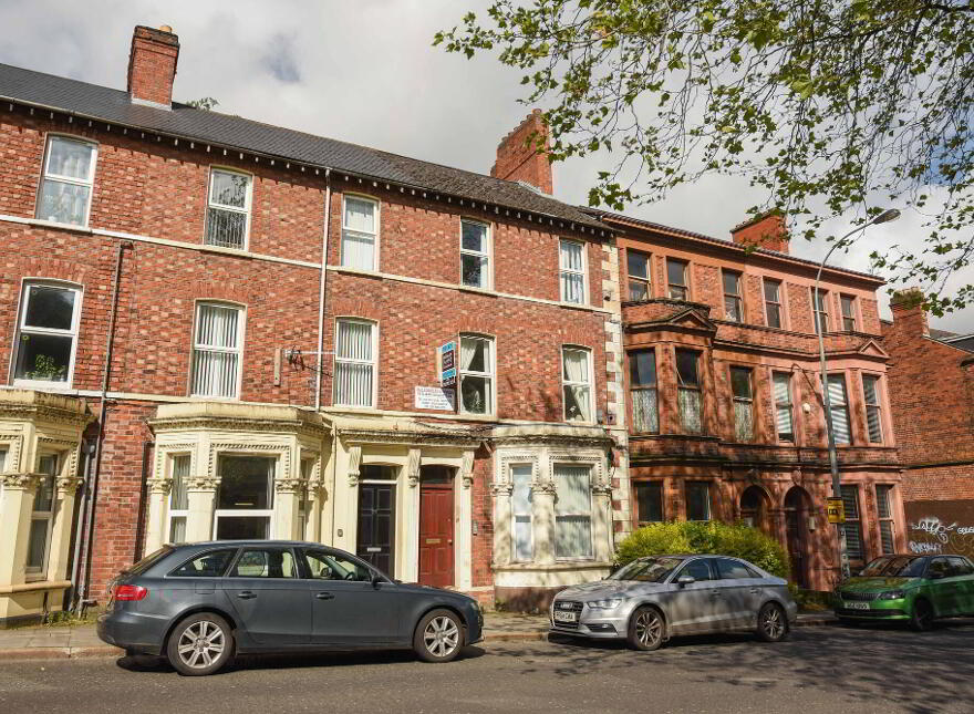 Flat 2, 25 Stranmillis Road, Belfast, BT9 5AF photo