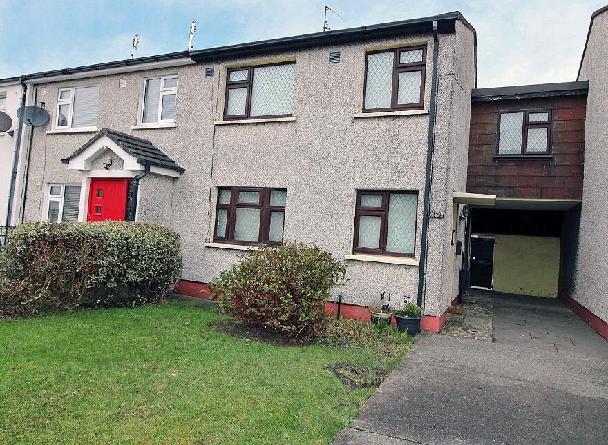 32 Drive 1, Muirhevnamor, Dundalk, A91F3X2 photo