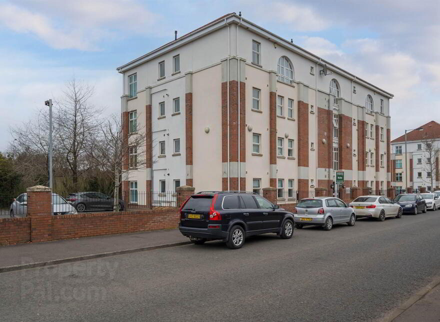 Apt 11c, Musgrave Manor, Stockmans Way, Belfast, BT9 7GG photo