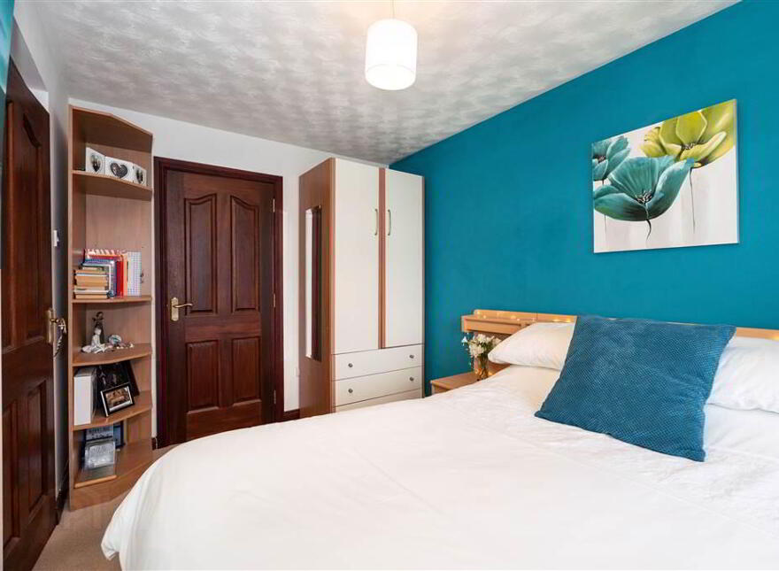 30 Glenburn Manor, Carrickfergus, BT38 7TX